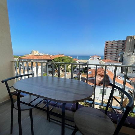 Acogedor Estudio En La Playa, Con Vistas Al Mar, Y Piscina Comunitaria Sant Salvador Esterno foto
